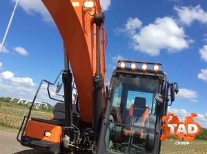 2383353175 gusenichnyj ekskavator doosan