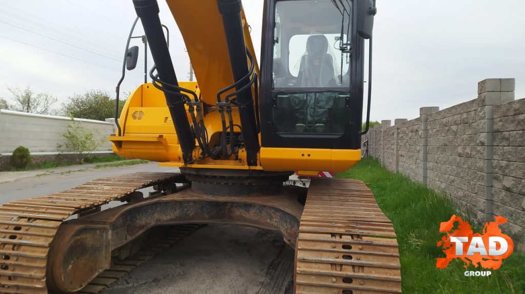 2386882340 gusenichnyj ekskavator jcb