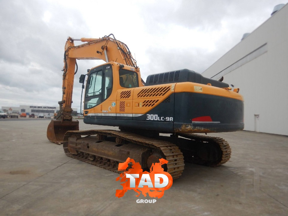 HYUNDAI R300LC-9A (2012) Crawler Excavator