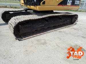 2415139524 gusechnij ekskavator caterpillar