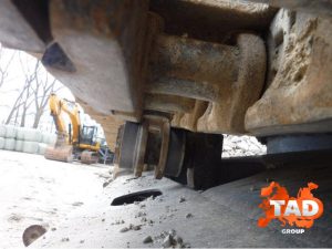 2469258608 gusenichnyj ekskavator volvo