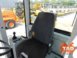2484309079 grejder new holland