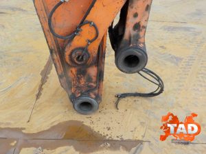 2491302524 gusenichnyj ekskavator hitachi