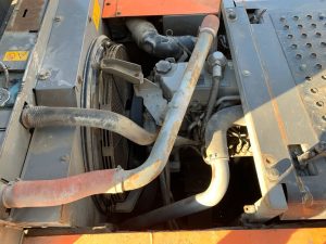 2491348982 gusenichnyj ekskavator hitachi