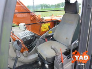 2491394015 gusenichnyj ekskavator hitachi