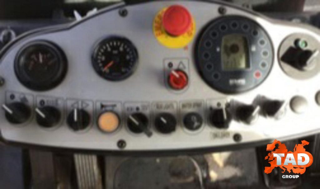 2499901778 dorozhnyj katok bomag