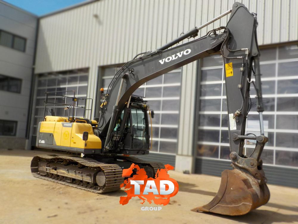 Гусечний екскаватор Volvo EC160DL (2014 г)