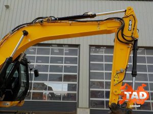 2510369133 kolesnyj ekskavator jcb