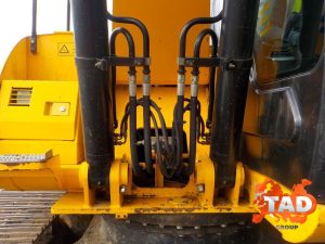 2535774942 gusenichnyj ekskavator jcb