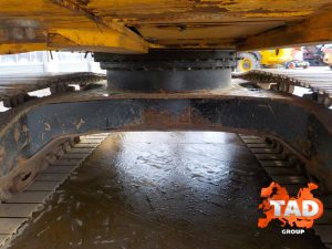 2535774946 gusenichnyj ekskavator jcb