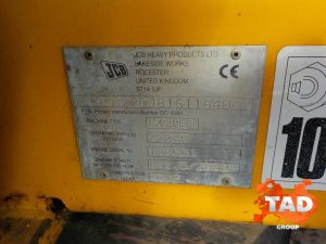2535876399 gusenichnyj ekskavator jcb