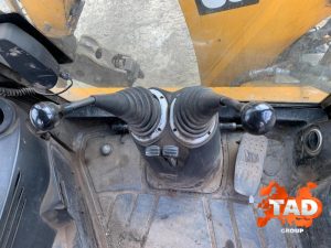 2574643644 ekskavator pogruzchik jcb 3cx