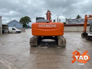 2579096636 gusenichnyj ekskavator hitachi