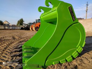 2589896492 gusenichnyj ekskavator hidromek