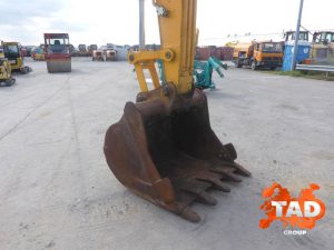2603447032 kolesnyj ekskavator hyundai