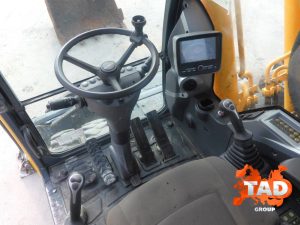 2603447051 kolesnyj ekskavator hyundai