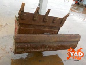 2610834884 miniekskavator takeuchi tb250