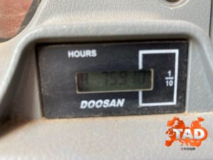 2621799498 gusenichnyj ekskavator doosan