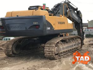 2621902399 gusenichnyj ekskavator volvo