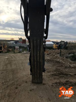 2621902443 gusenichnyj ekskavator volvo