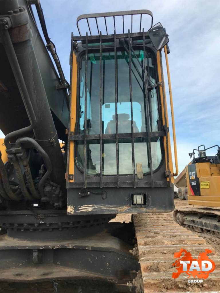 2621902444 gusenichnyj ekskavator volvo