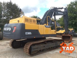 2633659947 gusenichnyj ekskavator volvo