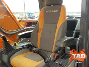 2684192253 gusenichnyj ekskavator doosan