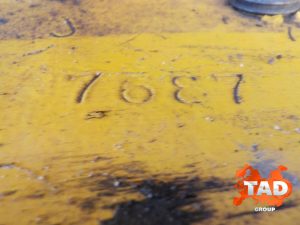 2684272310 gusenichnyj ekskavator jcb
