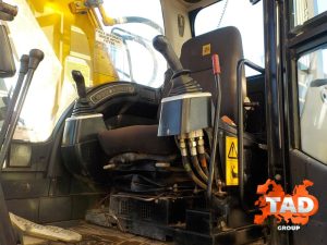 2684272487 gusenichnyj ekskavator jcb