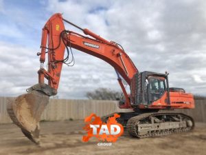 2693123345 gusenichnyj ekskavator doosan