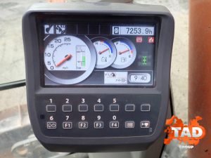 2711962422 kolyosnyj ekskavator hitachi