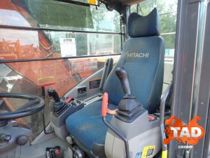 2711962498 kolyosnyj ekskavator hitachi
