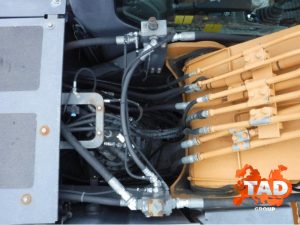 2723455181 gusenichnyj ekskavator case