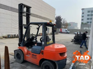 2752986798 vilkovij navantazhuvach toyota