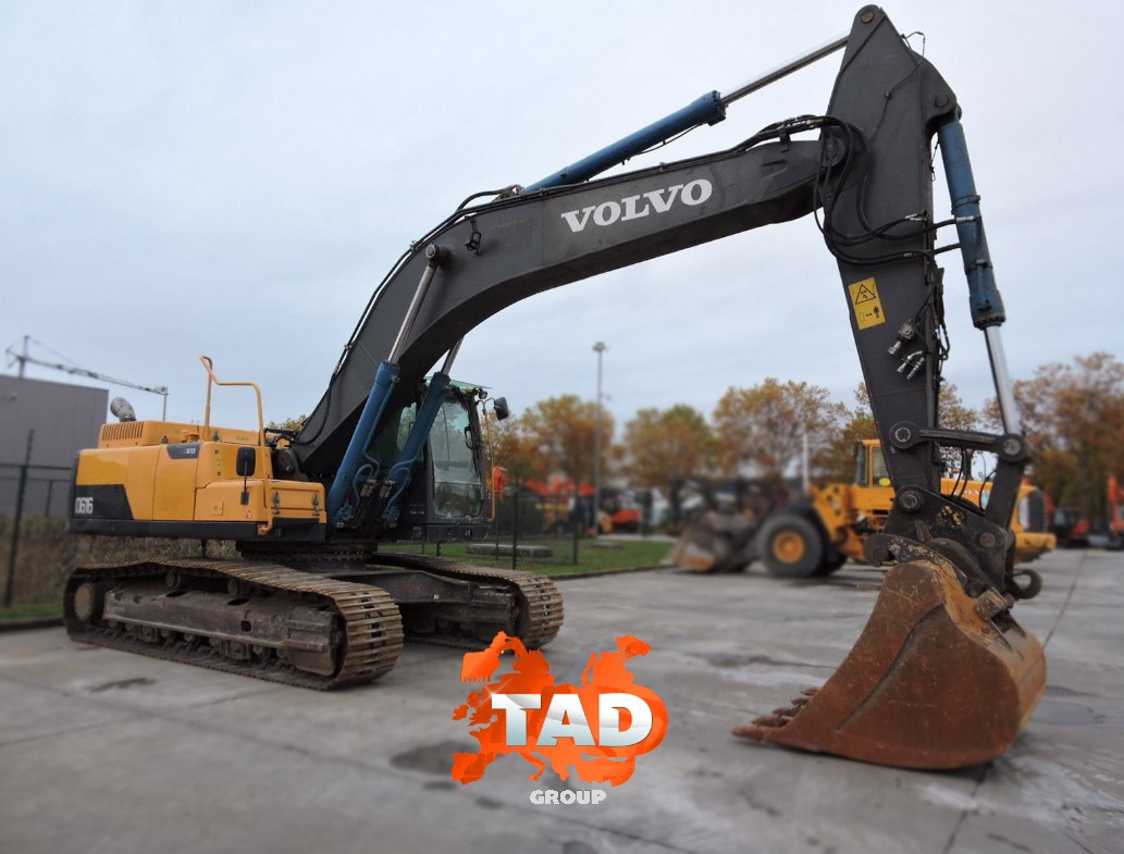 Гусечний екскаватор Volvo EC300DNL (2013 г)