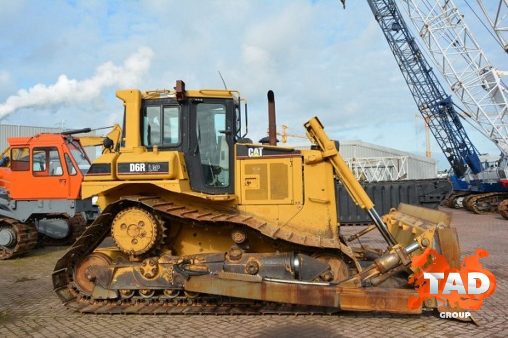2806419643 buldozer caterpillar d6r