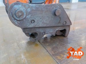 2806437636 gusenichnyj ekskavator hitachi