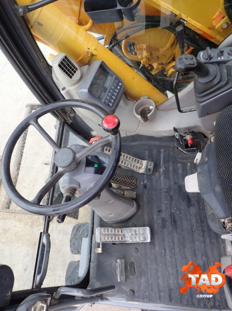 2855177285 kolisnij ekskavator hitachi
