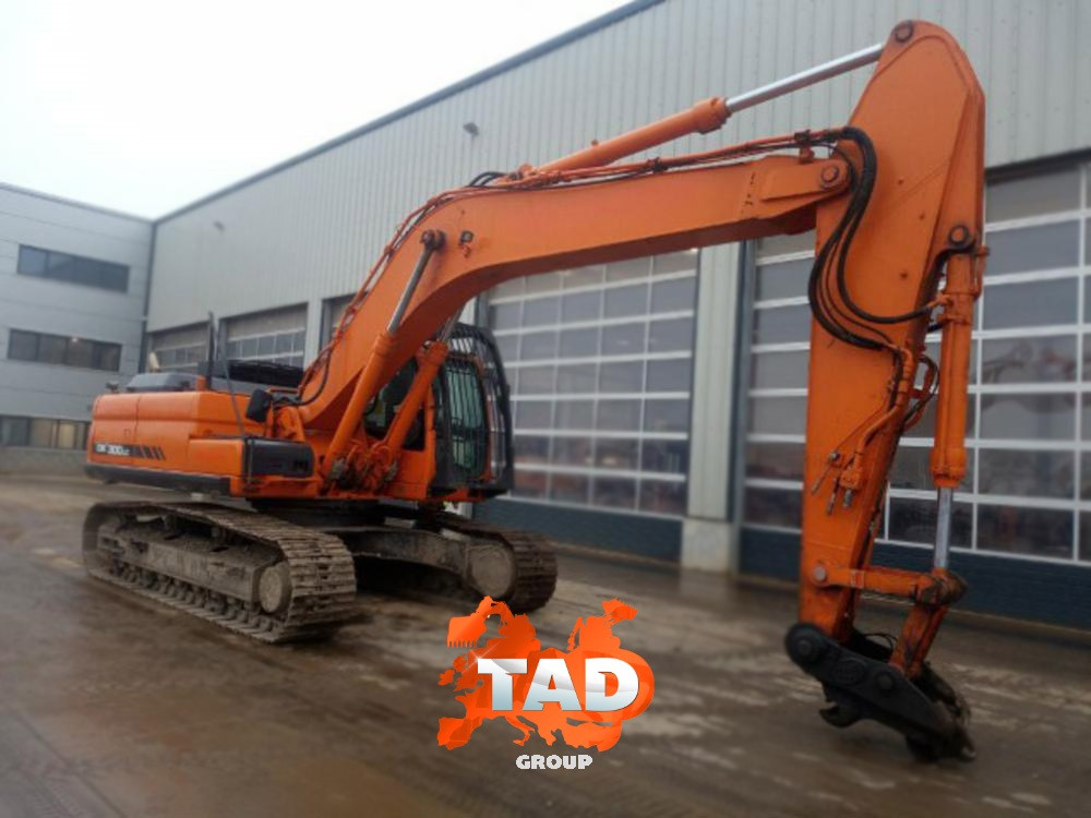 Doosan DX300LC (2010) Crawler Excavator