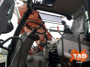 2964049283 kolisnij ekskavator hitachi