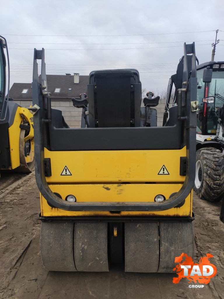3030447726 dorozhnij katok bomag