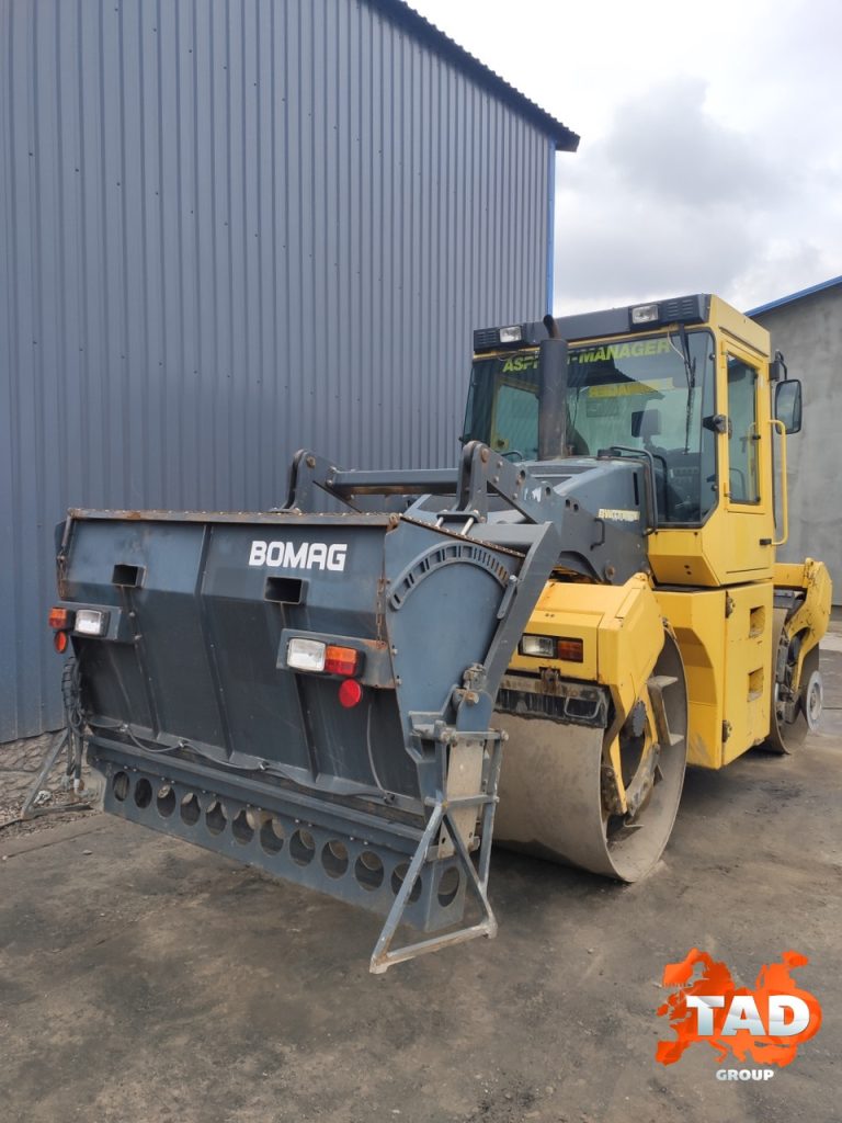 3030516081 dorozhnij katok bomag