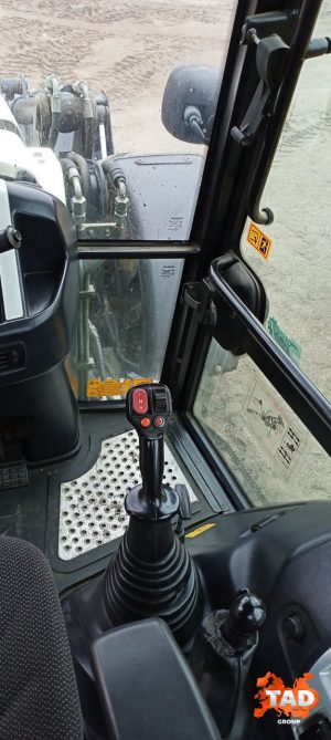 3030523044 ekskavator navantazhuvach hidromek hmk102s