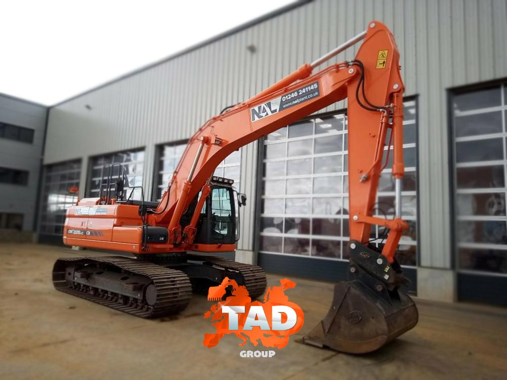 Doosan DX225LC-3 (2015) Crawler Excavator