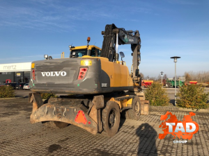 3148819886 kolisnij ekskavator volvo