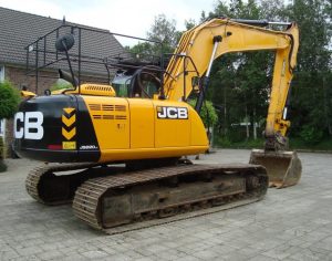 3246713582 gusechnij ekskavator jcb
