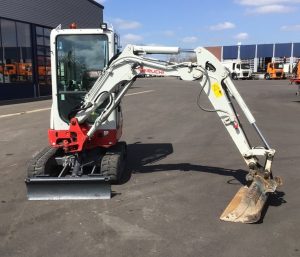 3246750133 miniekskavator takeuchi tb