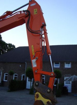 3246844542 kolisnij ekskavator doosan