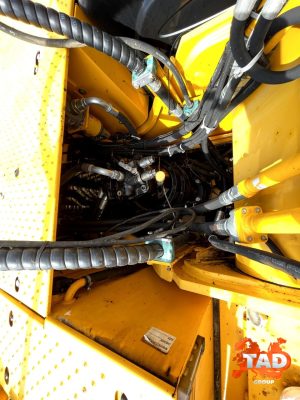 3301274207 gusechnij ekskavator jcb