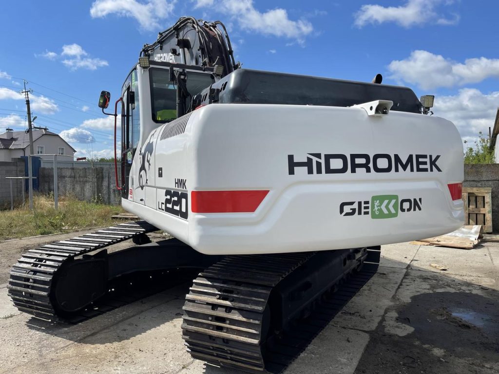 3895069161 gusenichnij ekskavator hidromek